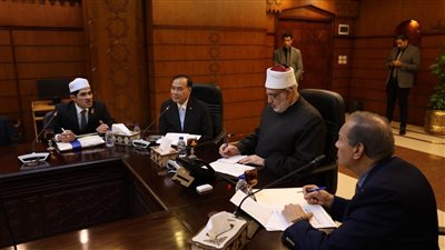 وكيل الأزهر يستقبل وفدًا تايلانديًا رفيع المستوى لبحث تعزيز التعاون