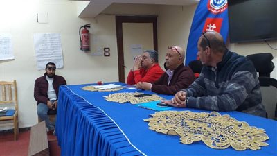 وكيل صحة الفيوم يكرم قسم الأنف والأذن بالمستشفى العام