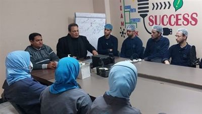 ندوة لتوعية العمال بأحكام قانون العمل والمفاوضة الجماعية بأسيوط