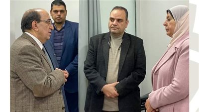 رئيس جامعة السلام يطمئن علي سير الدراسة وانتظام الطلاب 