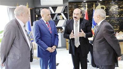 محافظ أسوان يشيد بدعم الأكاديمية العربية للعلوم والتكنولوجيا والنقل البحري