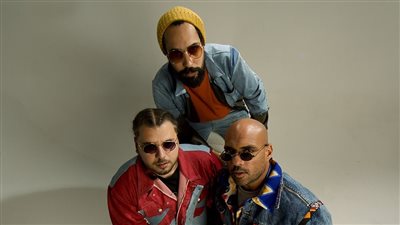 شارموفرز يطرح أغنيته الجديدة 