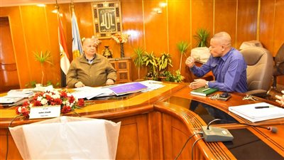 محافظ أسيوط: فتح 25 منفذ ومعرض