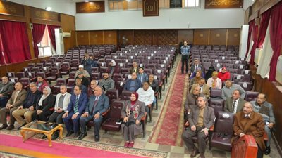 محافظ كفرالشيخ : الزيادة السكانية تؤثر على جهود المجتمع فى مختلف مجالات التنمية