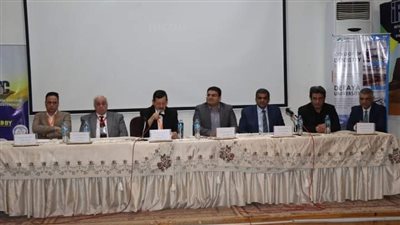 نائب المحافظ فى  الجلسة الافتتاحية للمؤتمر العالمي الإقليمي لنقابة الأسنان الفرعية ببني  سويف 