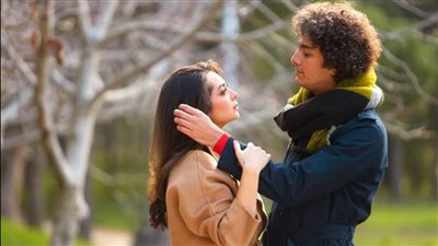 بلقطات رومانسية| هبة مجدي تحتفل بعيد الحب رفقة زوجها