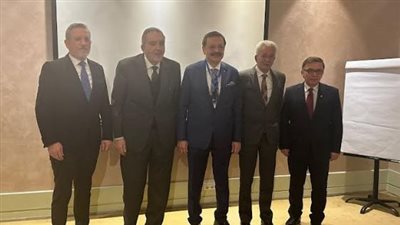 الوكيل واوغلو يبحثان تنفيذ التوجيهات الرئاسية والوصول بالتبادل التجاري بين مصر وتركيا إلى 15 مليار دولار