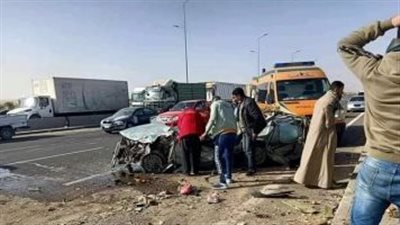 مصرع شخصين في حادث تصادم توكتوك وميكروباص  