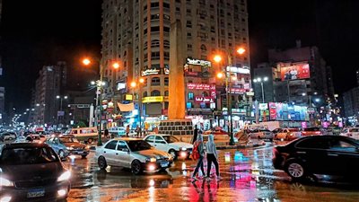 سحب كثيفة وتساقط أمطار بالفيوم 