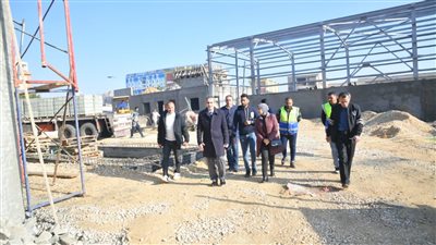 محافظ الغربية يتابع مشروعات الرصف والتطوير بالمحلة الكبرى