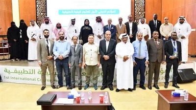 رئيس جامعة طنطا يستعرض تقريرًا عن دورة 