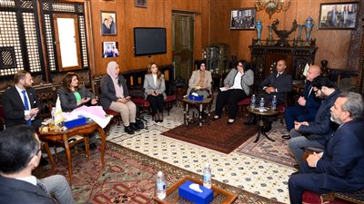 تفاصيل زيارة وزيرة الهجرة لمدرسة إيجيبت جولد للتكنولوجيا التطبيقية بالعبور