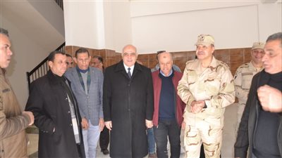 سكرتير عام البحيرة يتفقد أعمال مشروعات 