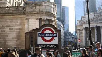 رسميًا.. اقتصاد بريطانيا يسقط في الركود