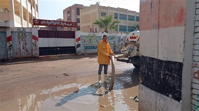  رفع تراكمات مياه الأمطار في بيلا بكفر الشيخ 