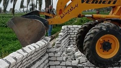 إزالة 238 حالة  بناء مخالف ببني سويفو                                       