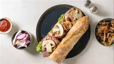 ساندوتش الروست بيف بصوص المشروم| حضريه في دقائق علي طريقة المطاعم