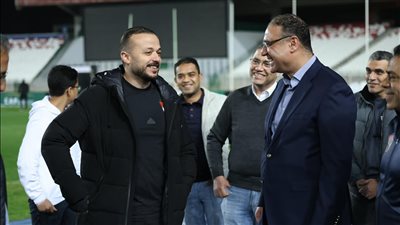 وفد الأهلي يلبي دعوة سفير مصر في الجزائر