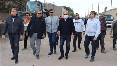 محافظ القليوبية يتفقد منظومة النظافة الجديدة بمدن الخصوص وشبرا الخيمة
