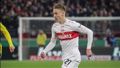 بايرن ميونخ يضم جناح شتوتجارت كريس فورليتش