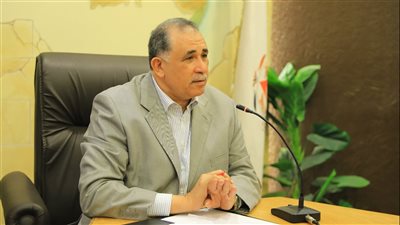 نقيب المحامين يجتمع بمديري إدارات النقابة لمناقشة ترتيبات الانتخابات