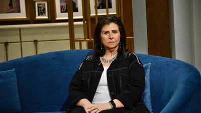 في ذكرى ميلاد عمر الحريري.. ابنته تكشف أسراره بـ «واحد من الناس»