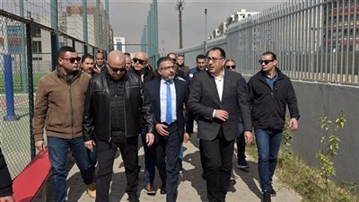 مدبولى  يتفقد النهر الأخضر  بالعاصمة الإدارية الجديدة تمهيدا لتشغيله  