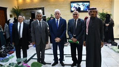 مواد غذائية وبطاطين لعمال السركي بطور سيناء بمناسبة حلول شهر رمضان