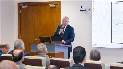 وزير الري يشهد ورشة عمل التغيرات المناخية واستعداد البنية التحتية للمجاري المائية