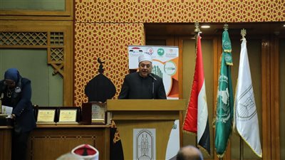 رئيس قطاع المعاهد يؤكد أهمية أسبوع البرمجة في إثراء الوعي بطبيعة العصر