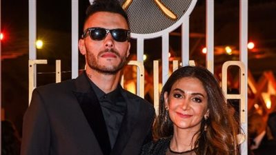 الشائعات تطارد أمير عيد وزوجته ليلى فاروق بشأن انفصالهما 