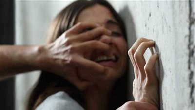 السجن 3 سنوات للمتهم بحبس وتعذيب ابنته حتى الموت في القليوبية
