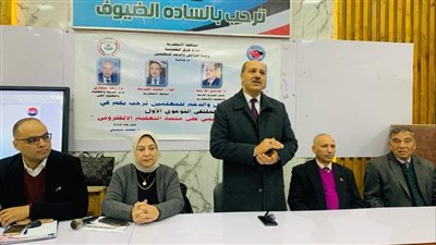 وكيل تعليم الإسكندرية يلتقي بوحدة التواصل والدعم 