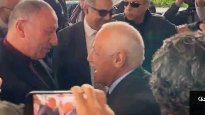 وصول مجلس إدارة النادي الأهلي لمقر نادي الزمالك.. صور