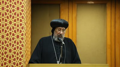 الأنبا إرميا: احترام الأديان صمام الأمن والأمان للعالم أجمع