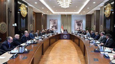 مدبولي يتابع جهود توطين صناعة الطلمبات لتلبية احتياجات المشروعات التنموية والخدمية