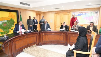 محافظ الفيوم يوجه بتوفير الرعاية الطبية والعلاج على نفقة الدولة للحالات المرضية