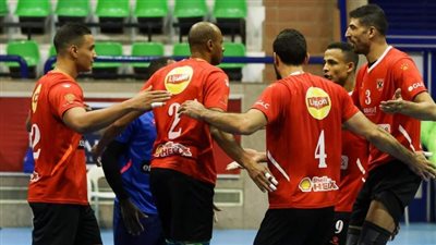 الأهلي يفوز على إيسترن كومباني في دوري الطائرة 