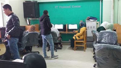 تدريب العاملين بالصحة الفيوم على إدارة 