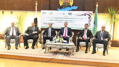 محافظ الفيوم يشهد مؤتمر الخطة الاستراتيجية الوطنية للسكان والتنمية 