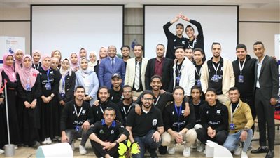  فوز 4 فرق في مسابقة الروبوتات بجامعة جنوب الوادي 
