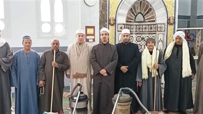 استعدادًا لشهر رمضان المبارك.. أوقاف الفيوم تواصل حملة النظافة بالمساجد    