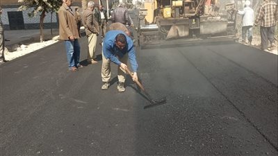رصف ورفع كفاءة الطرق الرئيسية بالمنيا 