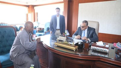 198 مواطن يعرضون مطالبهم خلال اللقاء الجماهيري بسوهاج