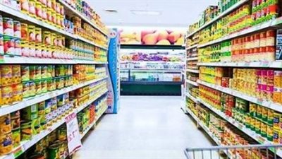 الحكومة المصرية تُحارب جشع التجار.. عقوبات مغلظة وضخ كميات كبيرة من السلع بأسعار مخفضة