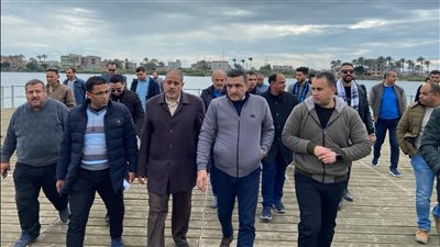مسئولو الإسكان يتفقدون مشروعات المرافق والطرق الداخلية بدمياط الجديدة