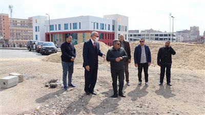 محافظ القليوبية يتفقد أعمال تطوير وتجميل مدخل مدينة بنها 