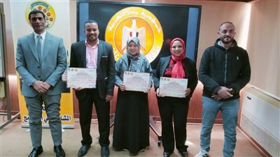 وزير التنمية المحلية: 130 متدربًا من العاملين بالمحليات يجتازون 4 دورات بمركز سقارة 