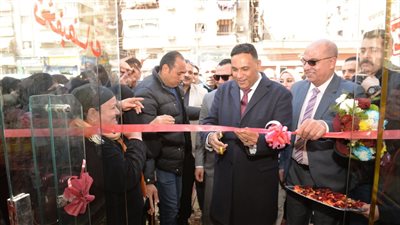 محافظ الدقهلية يفتتح معارض 