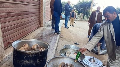 إعدام نصف طن أغذية وغلق مكان لتجهيز الطعام بمطعم شهير بالزقازيق 